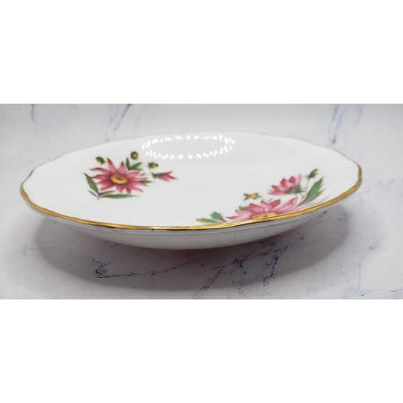 Royal Vale Bone China Pink Floral Tea Cup & Saucer Gold Trim Made In England VTG - Picture 6 of 16